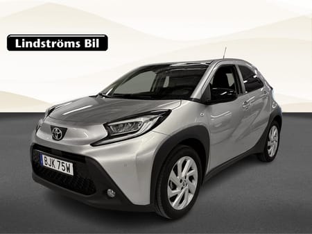 Toyota Aygo X Play Comfort & Style 1.0 72hk S&V-Hjul Moms