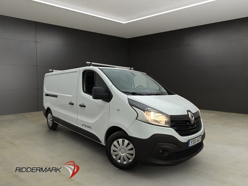 Bild 1 av Renault Trafic Skåpbil L2 1.6dCi Dragkrok Bluetooth 3-Sits Takräcke