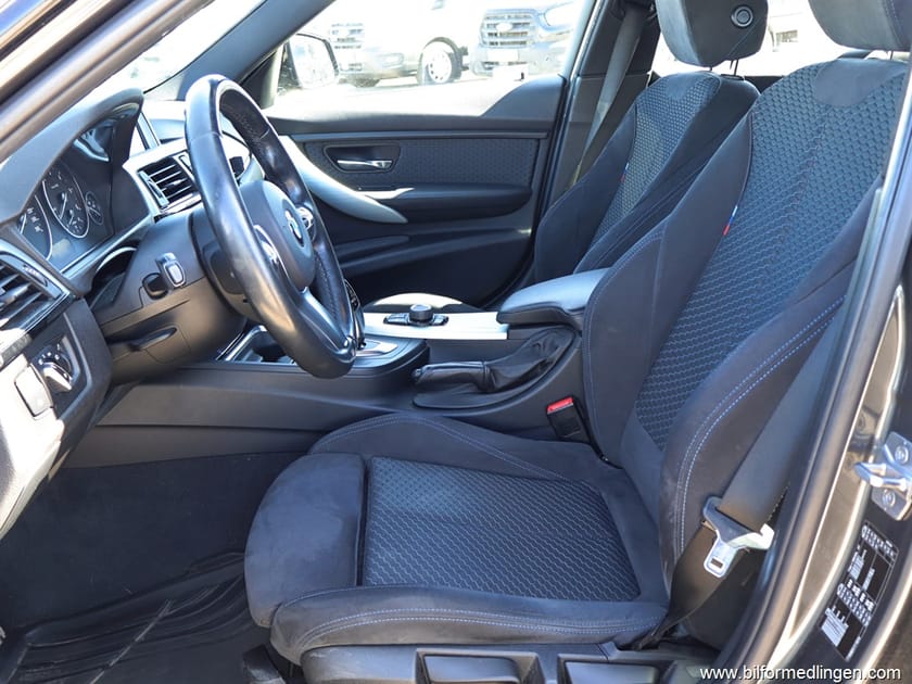 Bild 5 av BMW 318d Touring 318 RWD 143hk