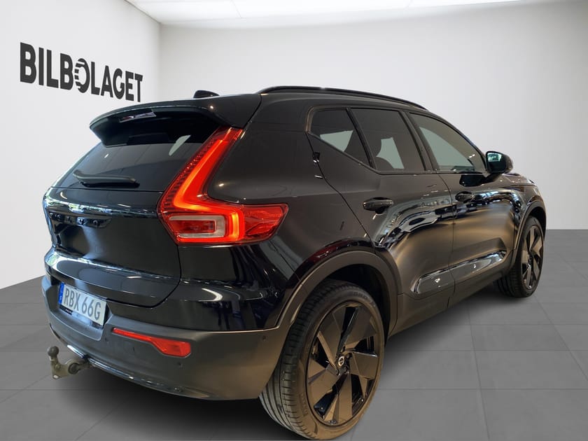 Bild 4 av Volvo EX40 Twin Motor Performance UltraBlackSE