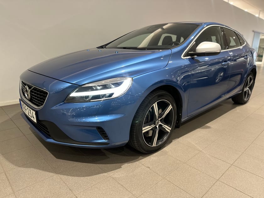 Bild 1 av Volvo V40 D4 Business Adv R-Design, Dragkrok