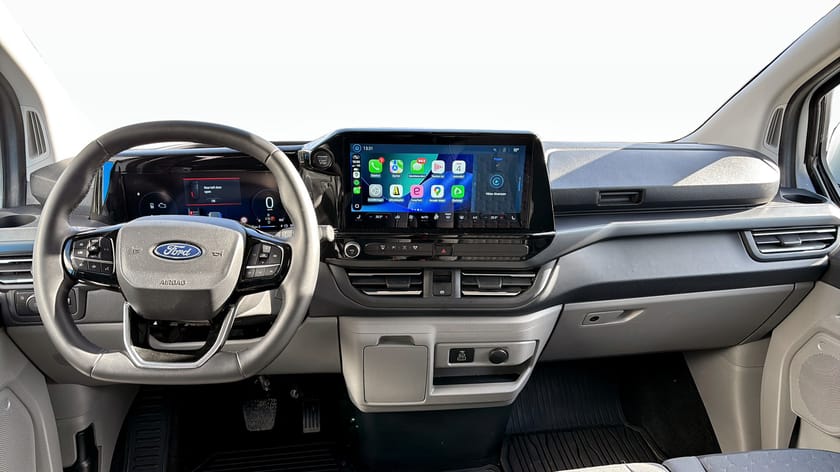 Bild 4 av Ford Tourneo Custom 340 Plug-in Hybrid V710 TITANIUM 340L PHEV - Business Edt