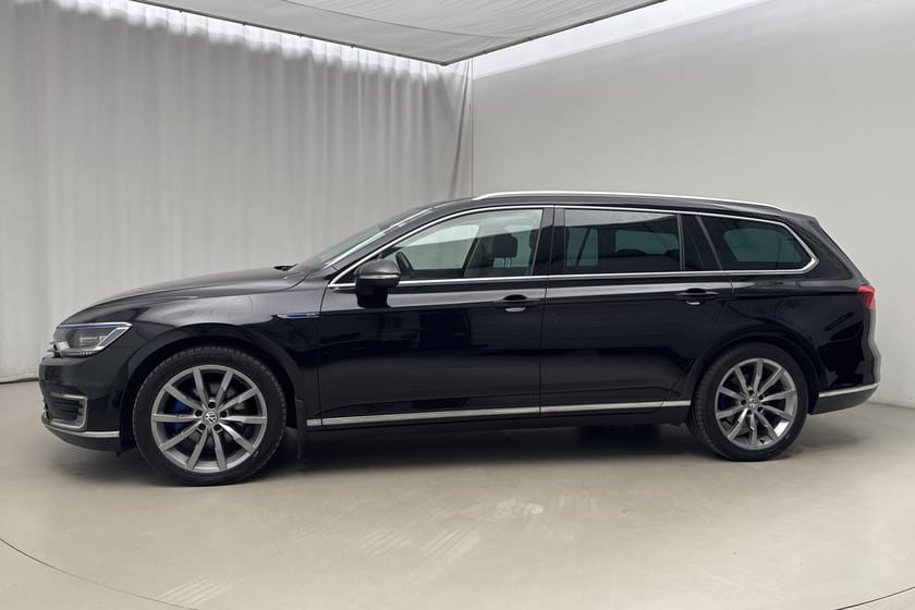 Bild 2 av Volkswagen Passat Variant GTE 1.4 Plug-in-Hybrid Sportscombi (218hk)