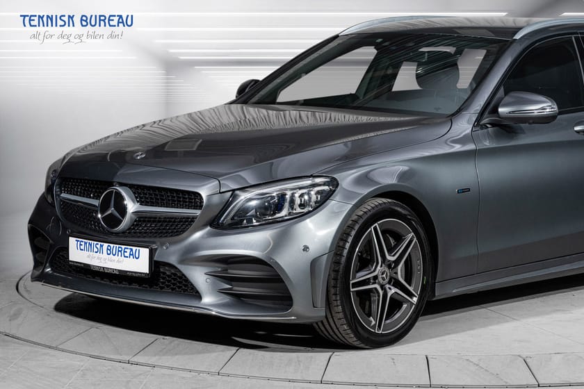 Bilde 2 av Mercedes-Benz C 300 T de 300T PHEV AMG, Luft, 360°, Burmester®, H. Feste