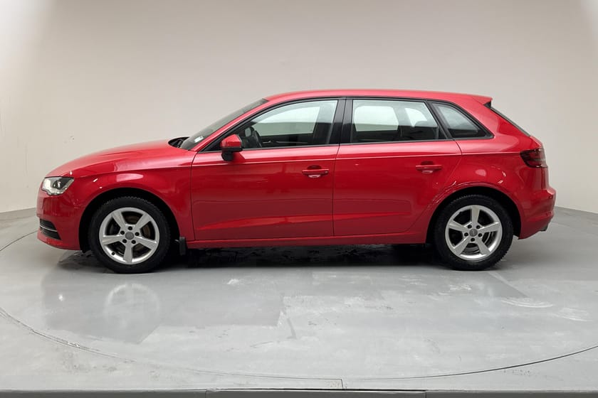 Bild 2 av Audi A3 Sportback 2.0 TDI (150hk)