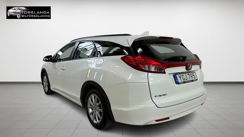 Bild 5 av Honda Civic Tourer 1.6 i-DTEC 120hk |1 ägare |V-hjul |