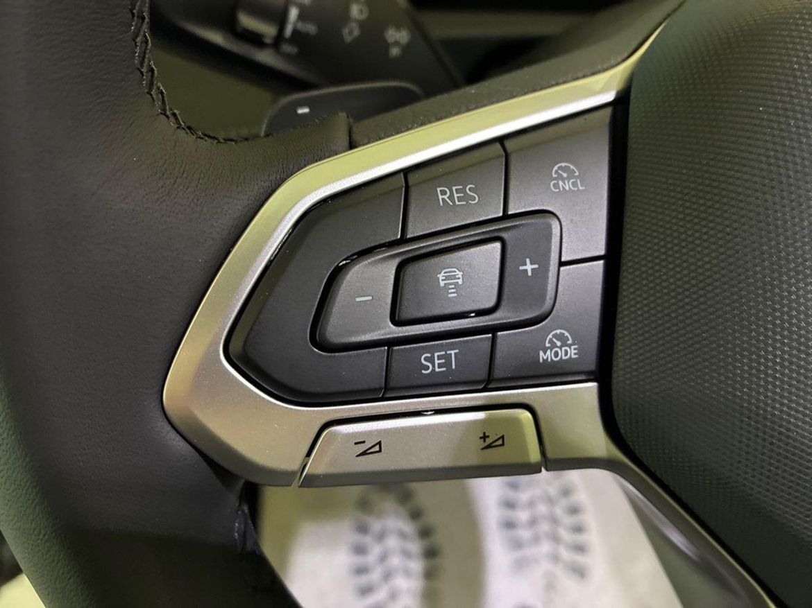 Volkswagen Volkswagen Tiguan — bild 15