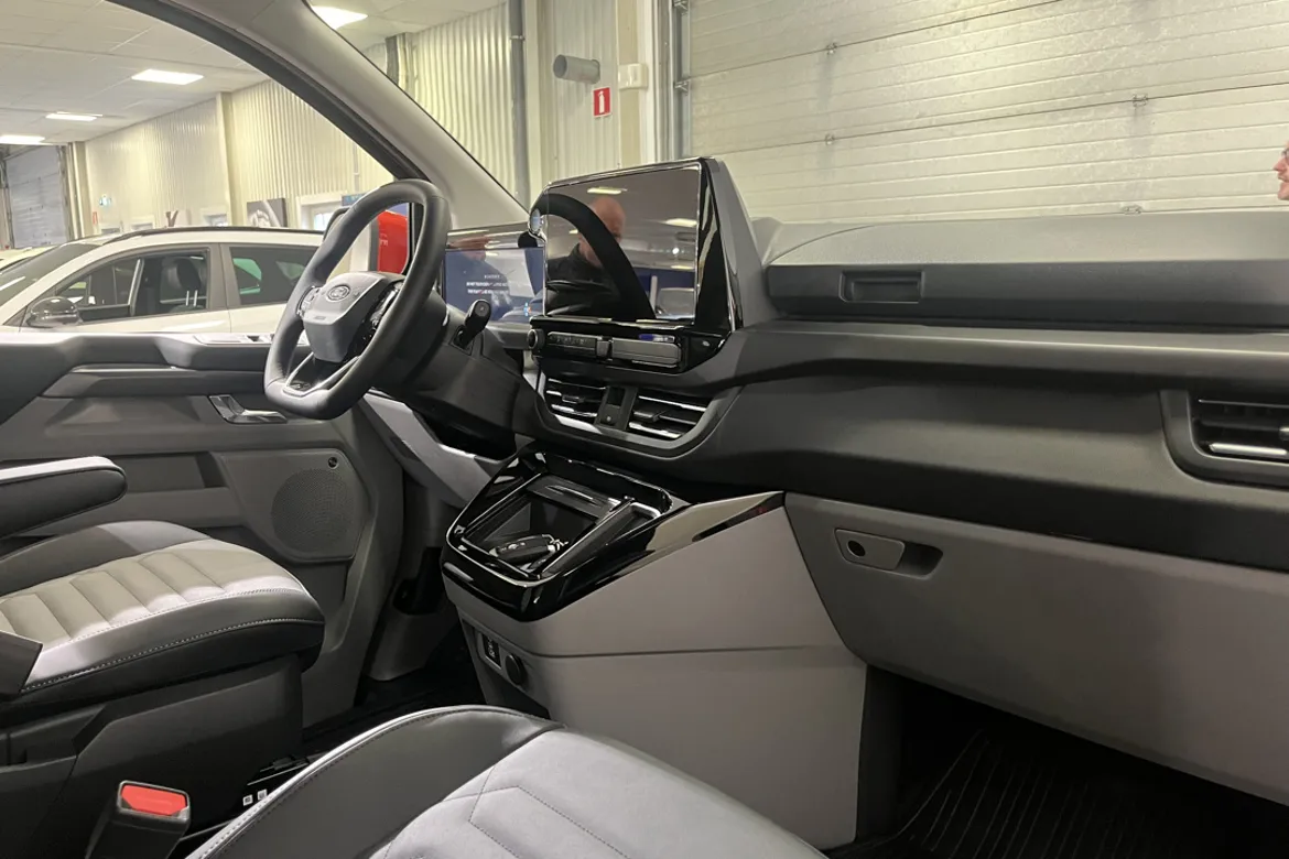 Ford Tourneo Custom 340 Plug-in Hybrid