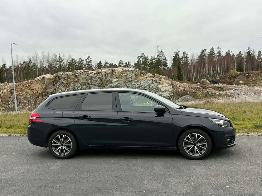 Bild 4 av Peugeot 308 SW 1.2 PureTech 110 Active Drag