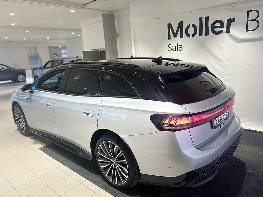 Bild 5 av Volkswagen ID.7 GTX Tourer 86 KWH BATTERI 340 HK 1 VXL LAGERBIL