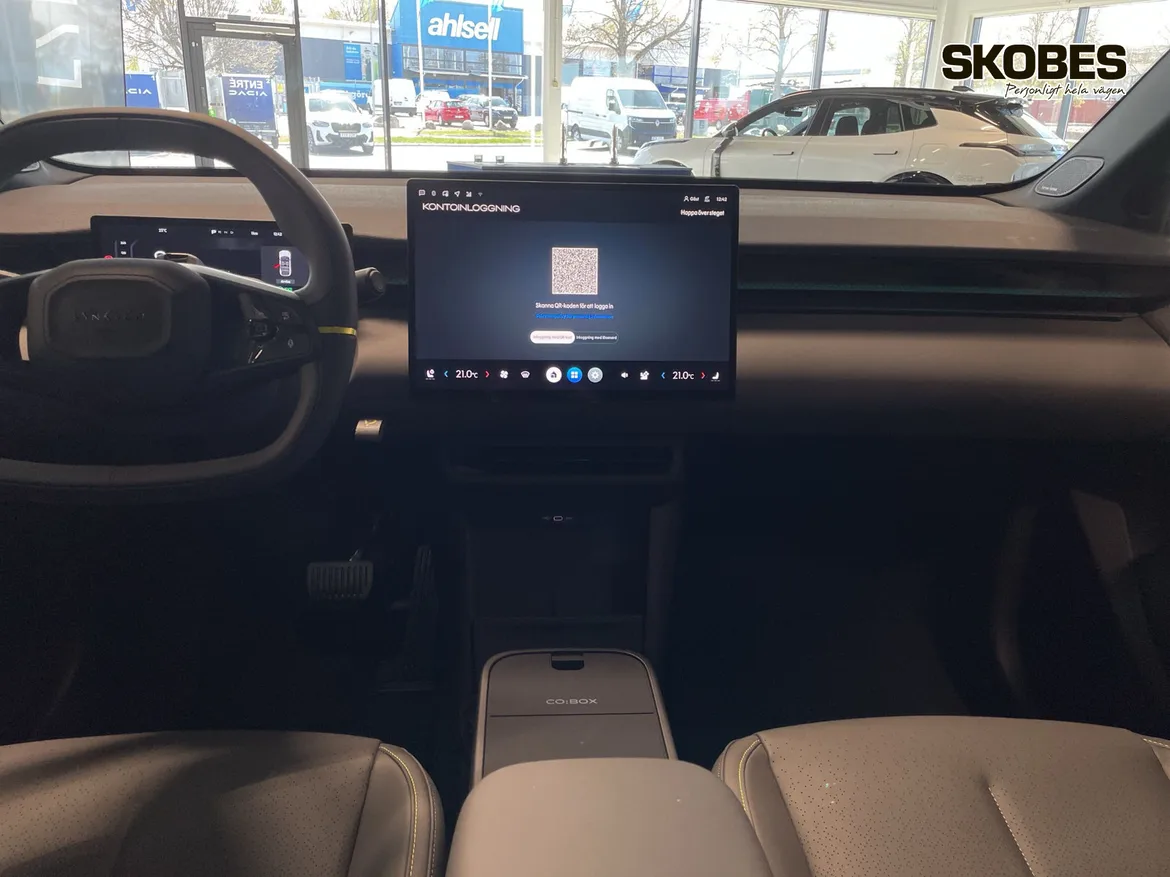 Lynk & Co 02 EV