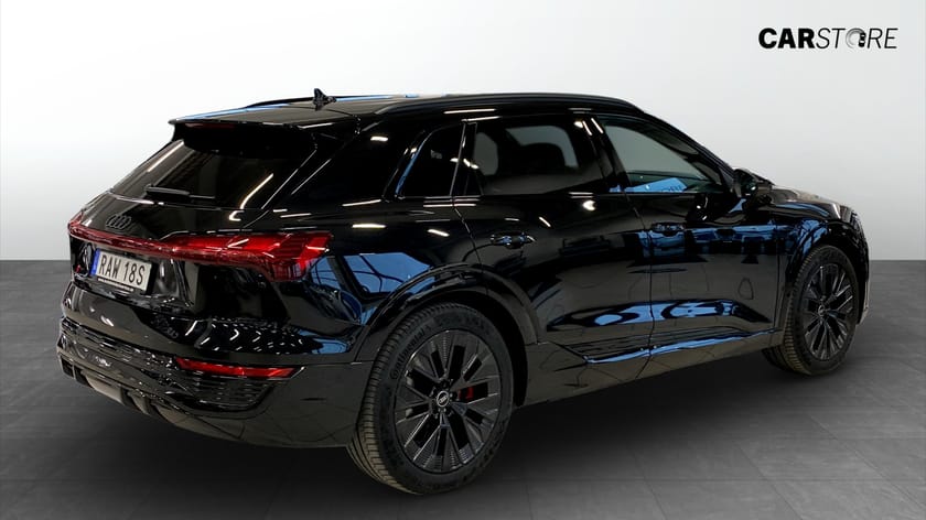 Bild 2 av Audi Q8 55 e-tron quattro 408hk S Line - 360° - Drag - Pano