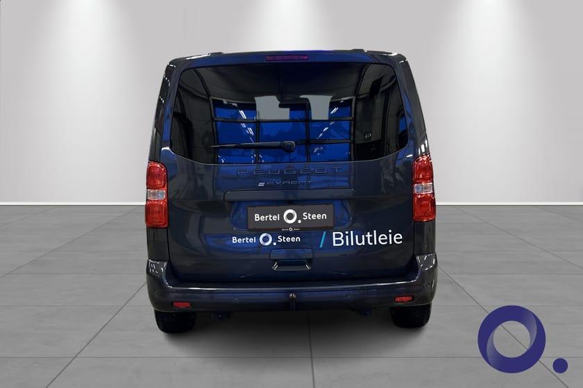 Bilde 4 av Peugeot e-Expert Mester L2 75 KWH, Godt utstyrt!