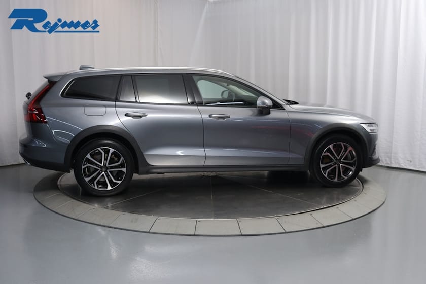 Bild 3 av Volvo V60 Cross Country B4 AWD Diesel Adv Edt