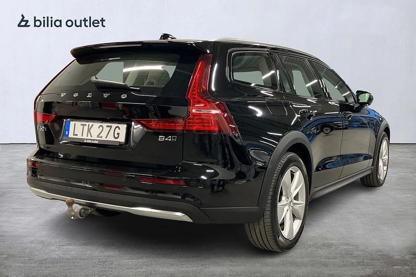 Bild 4 av Volvo V60 Cross Country B4 AWD Core Dragkrok Värmare Kamera 197hk