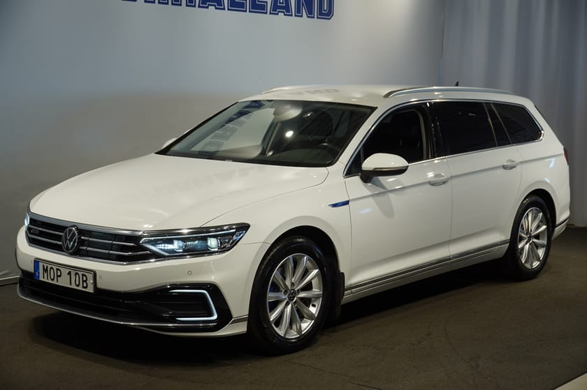 Bild 2 av Volkswagen Passat Sportscombi GTE Plugin Hybrid 218 Hk