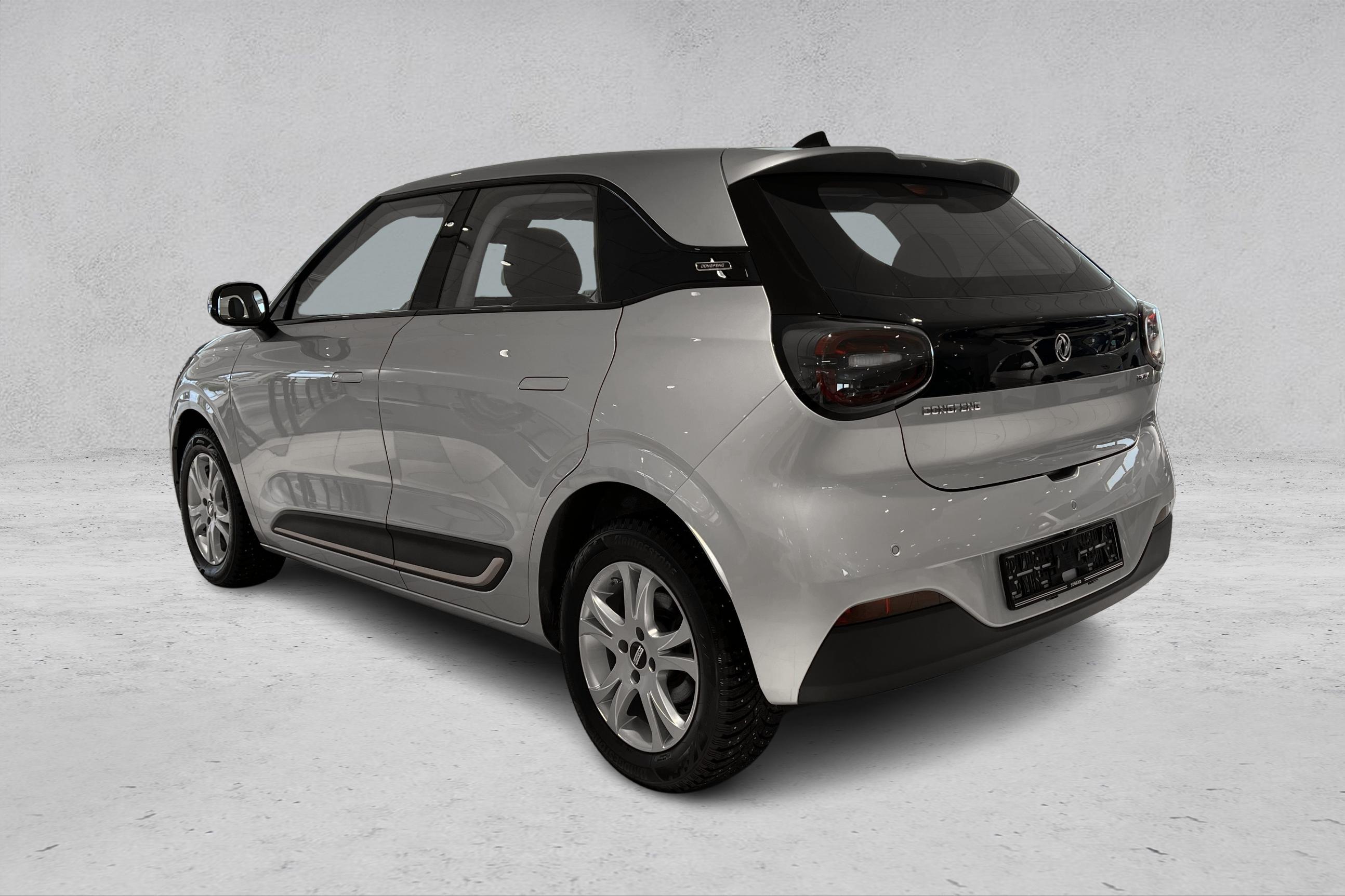 Thumnail bilde 2 av Dongfeng Nammi Box