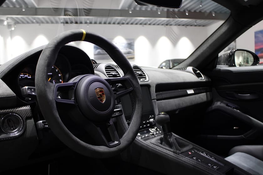 Bild 3 av Porsche 718 Cayman GT4 RS 