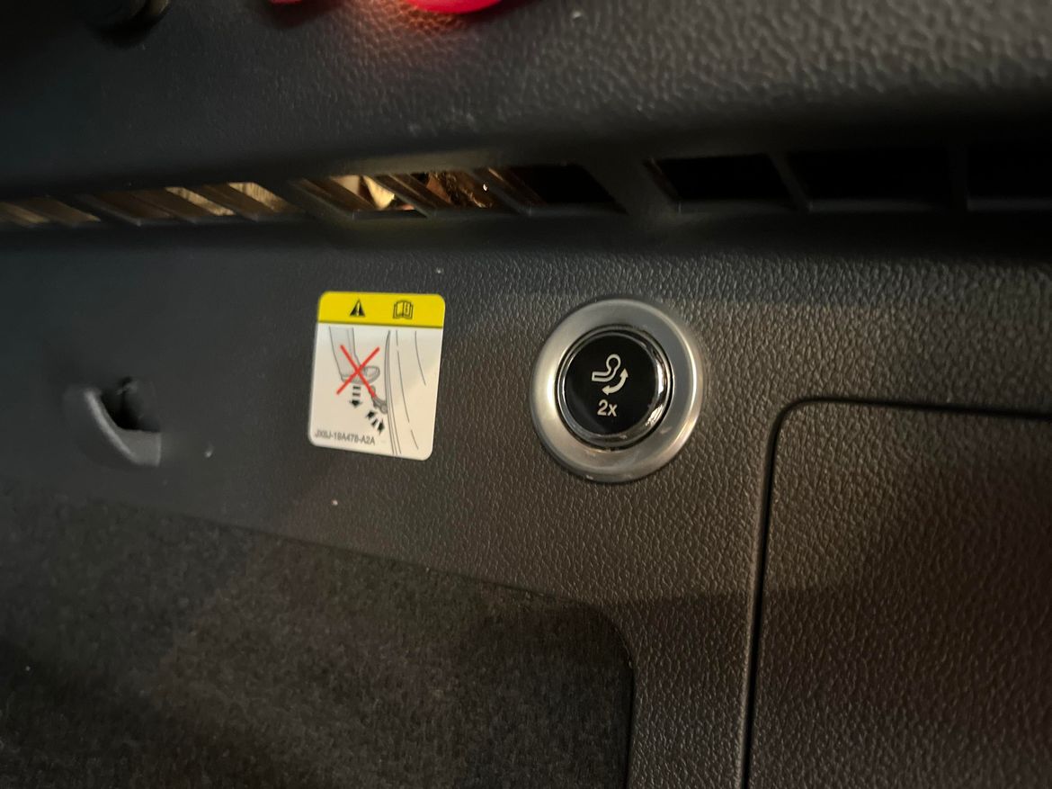 Ford Kuga 2018 - miniatyr 20