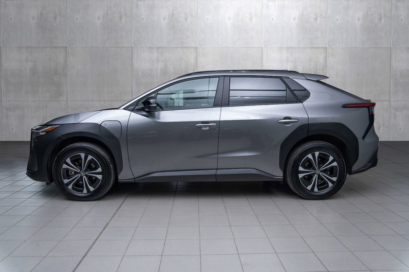 Bilde 3 av Toyota bZ4X AWD Active Tech