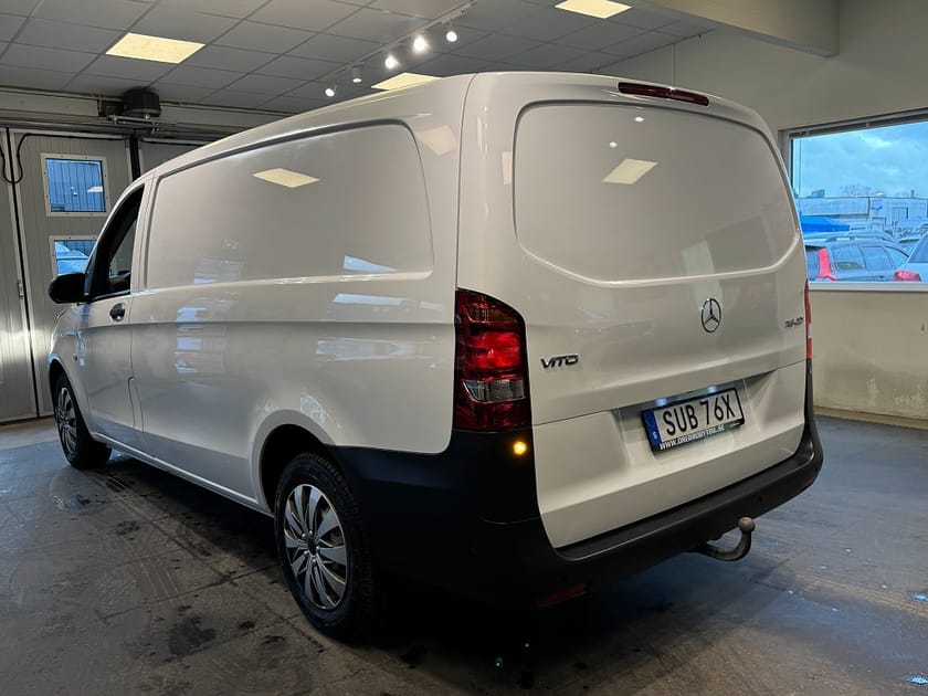 Bild 3 av Mercedes-Benz Vito 116 CDI 2.8t Drag Gps Värmare WEBASTO skåp B-kamera