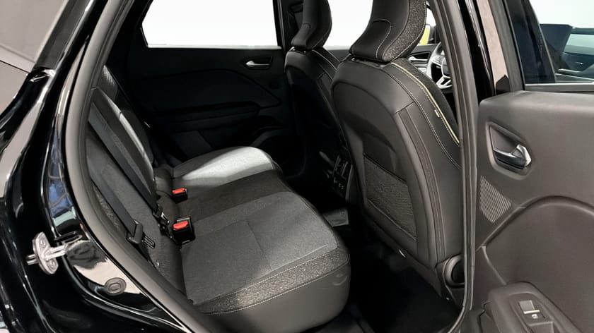 Bild 5 av Renault Captur TECHNO MILDHYBRID 140 EDC // DEMO