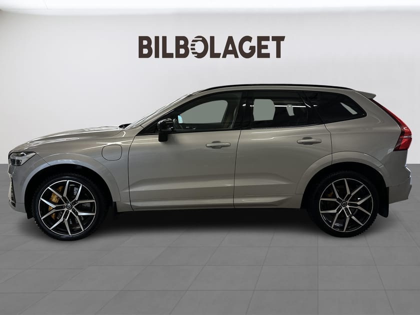 Bild 2 av Volvo XC60 Recharge T8 Polestar Engineered | B&W | Dragkrok
