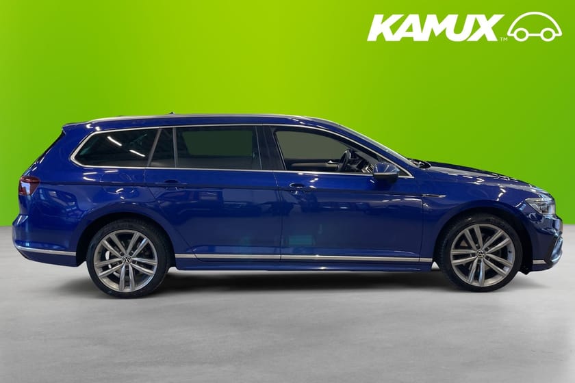 Bild 2 av Volkswagen Passat Sportscombi 2.0 TDI 4M R-line  Active Info D-Värm Drag 200hk