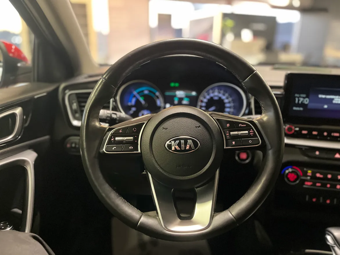 picture of a car