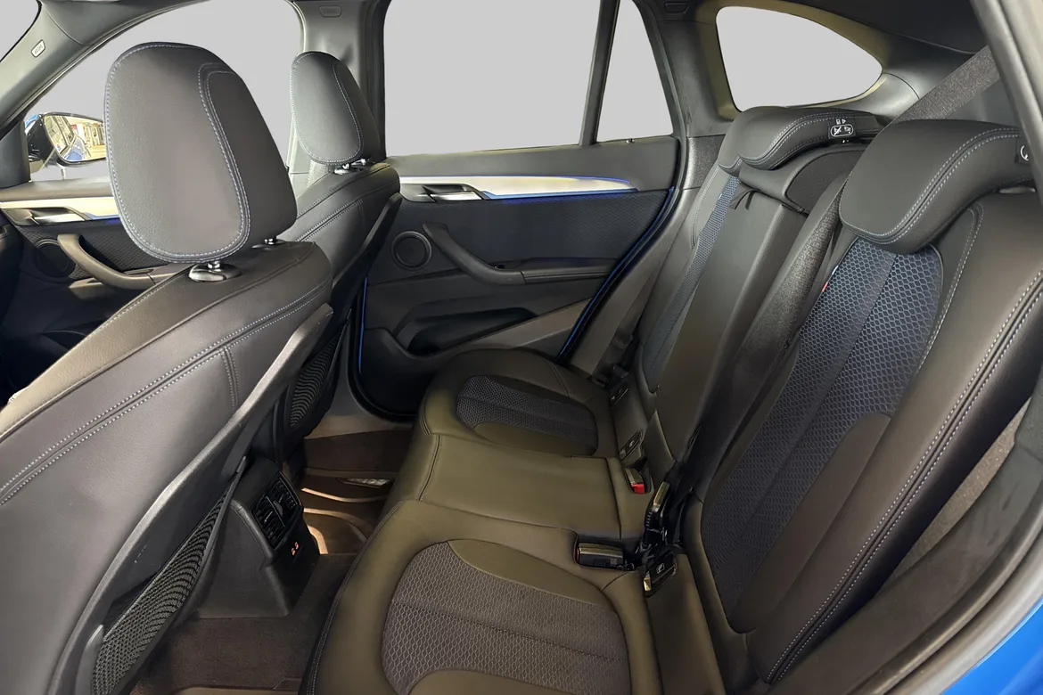 picture of a car