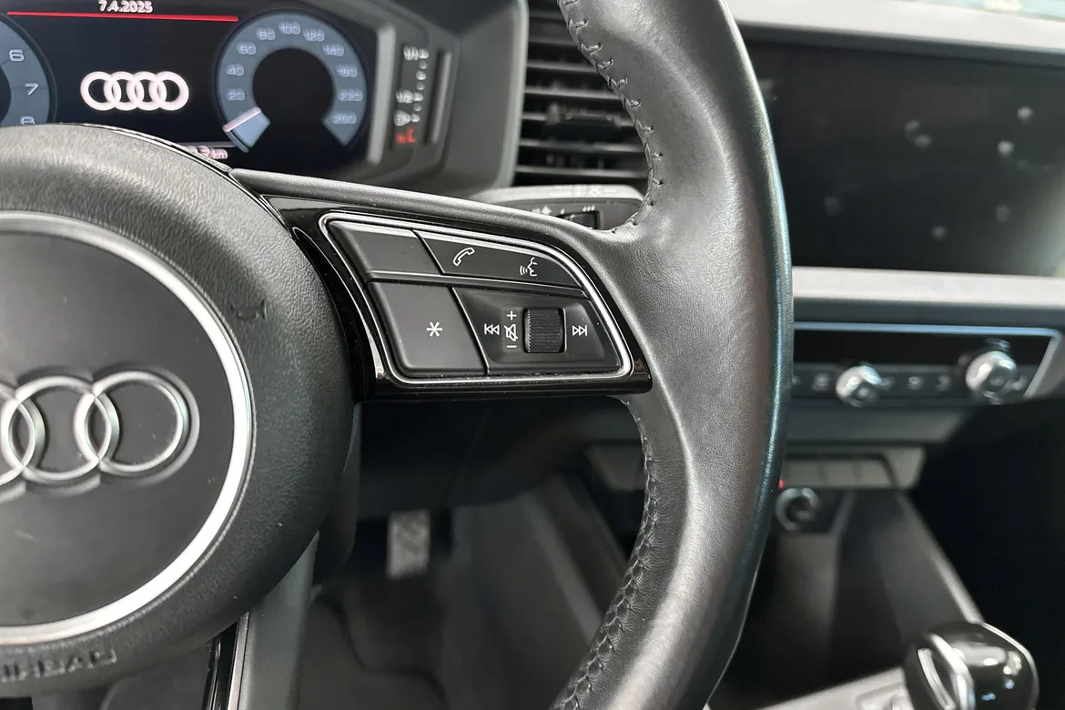 picture of a car