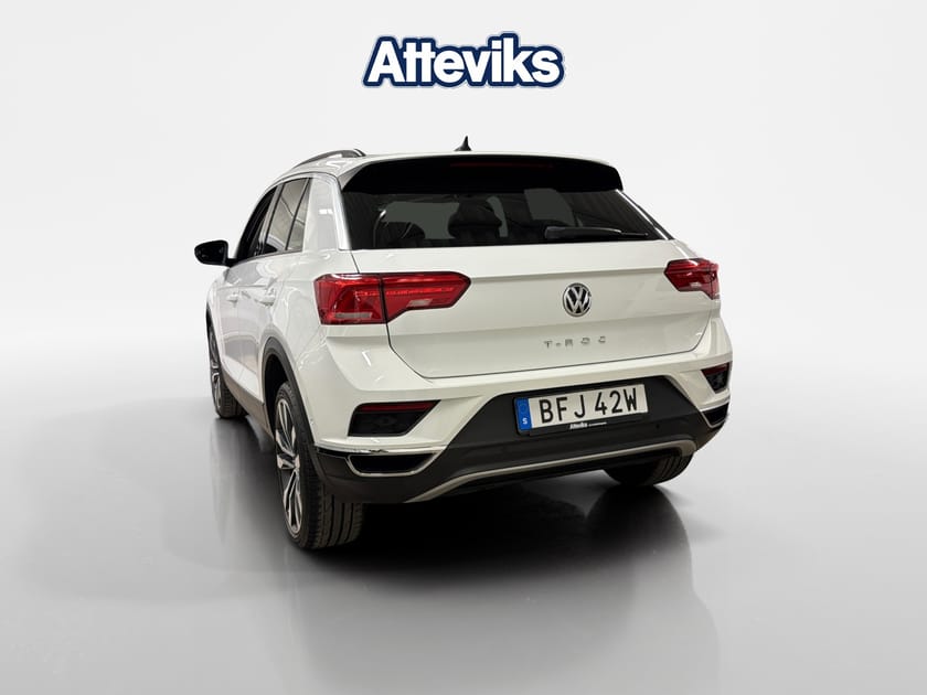 Bild 3 av Volkswagen T-Roc 19"| Elbaklucka | Parkeringsvärmare | Nyservad