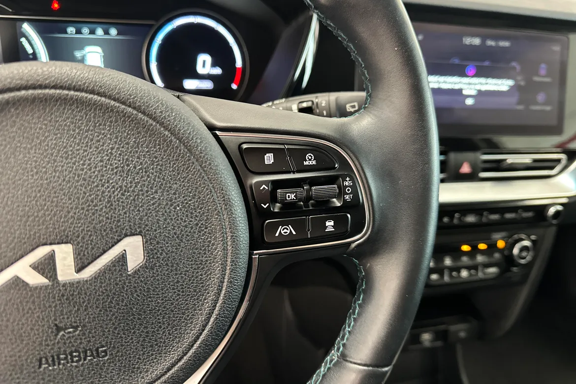 picture of a car