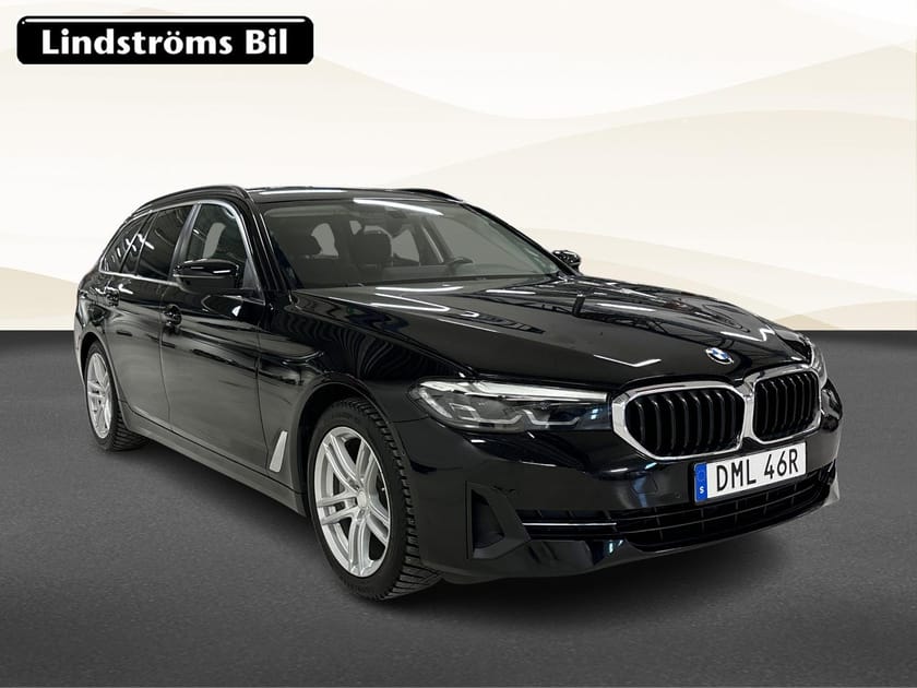 Bild 3 av BMW 530e Touring RWD Nav Vinterhjul Moms
