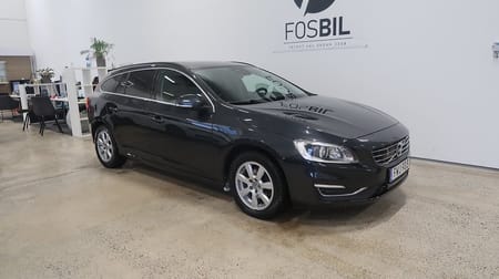 Volvo V60 *RÄNTEKAMPANJ 3.45%* Navi-Värmare-Kamremsbytt-SoV