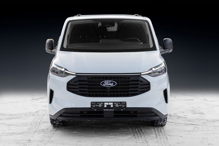 Bilde 3 av Ford Transit Custom 320 Trend/Automat/R.kam/Ny bil!/Krok