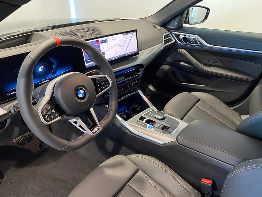 Bild 4 av BMW i4 M60 xDrive Gran Coupé HUD H/K Elstolar MedMinneKeyless AdaptivFar*