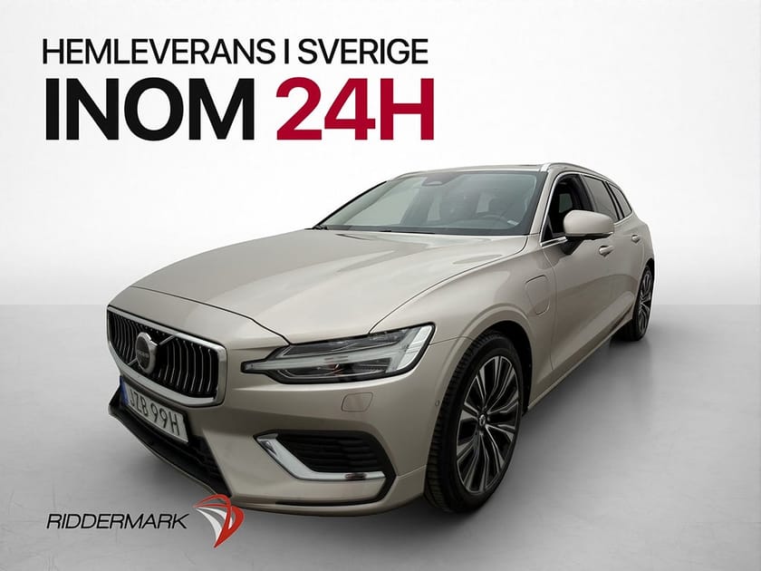 Bild 3 av Volvo V60 Recharge T6 AWD Core Bright VOC 360° Skinn Drag