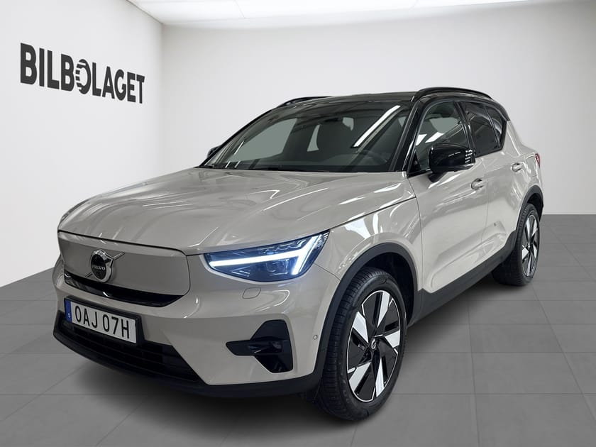 Bild 1 av Volvo EX40 Single Motor Extended Range Ultra