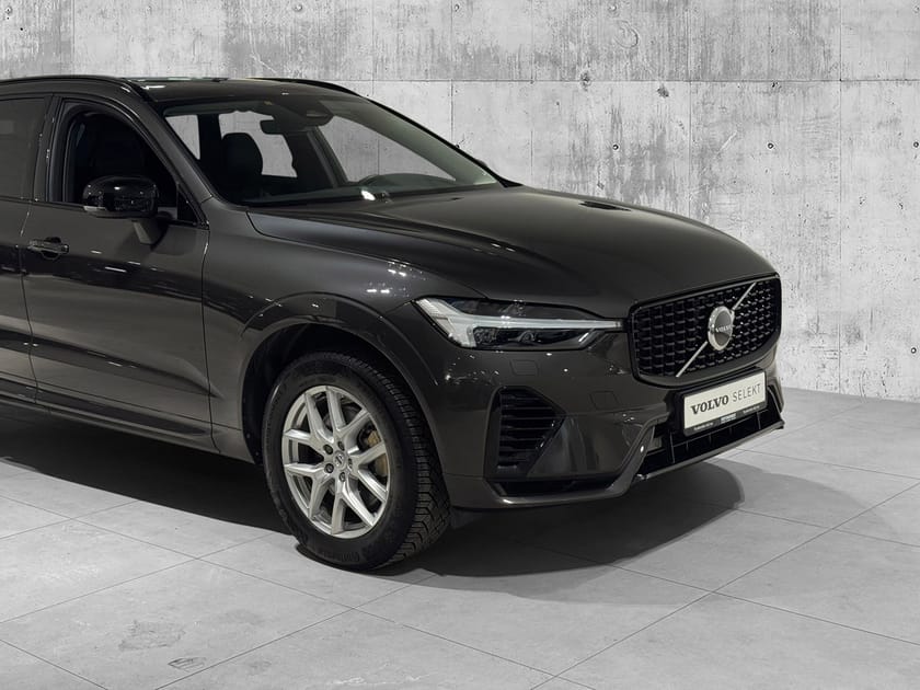 Bilde 2 av Volvo XC60 Recharge T6 Plus Dark SEMI.EL.HF|PANO|TONEDE|SUB|19"++