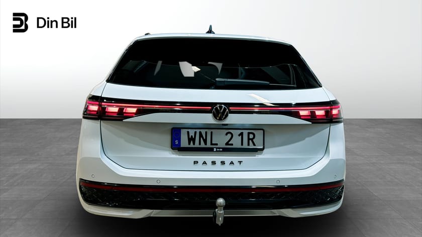 Bild 5 av Volkswagen Passat Sportscombi R Line Black TDI193 DSG 4M Drag/Värmare