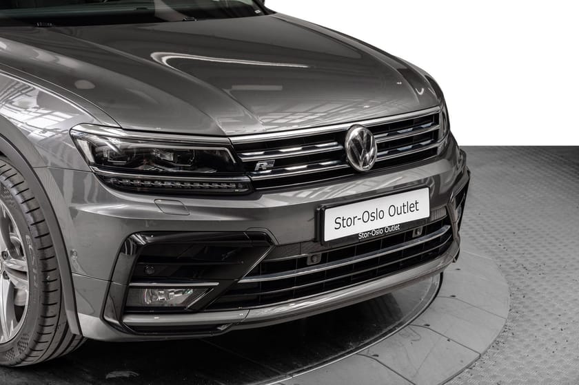 Bilde 2 av Volkswagen Tiguan 2,0 TDI 150hk DSG 4Motion Exclusive R-Line. Skinn,ACC,