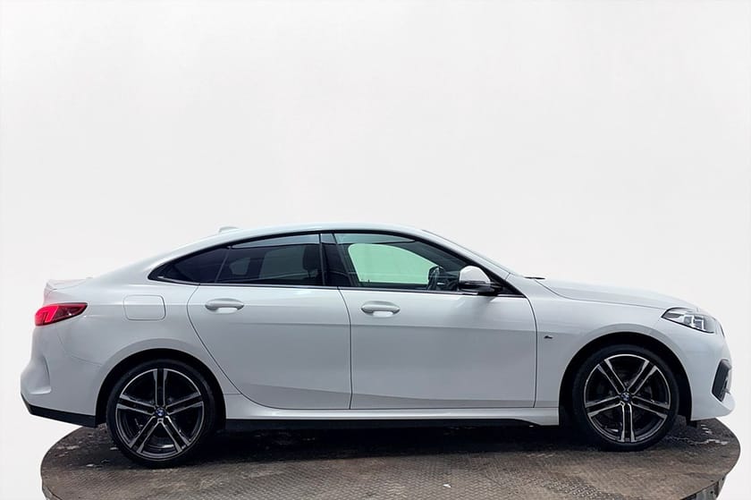 Bild 5 av BMW 218i Gran Coupé M Sport Rattvärme CarPlay P-Sens LED