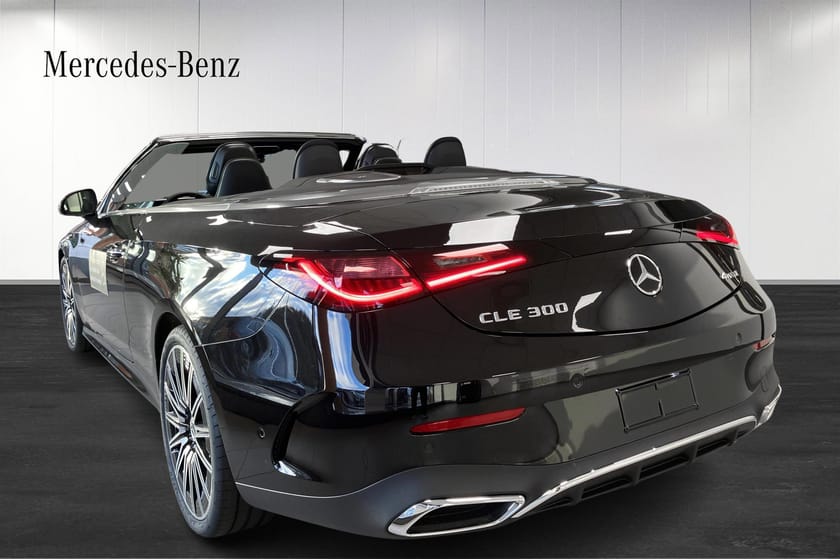 Bild 2 av Mercedes-Benz CLE 300 4MATIC Cabriolet // AMG PREMIUM // BURMESTER // VINTERPAKET