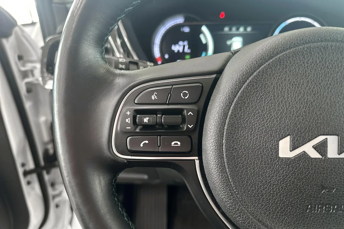 picture of a car
