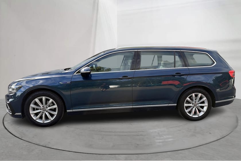 Bild 2 av Volkswagen Passat Sportscombi GTE 1.4 (218hk) Läder Drag