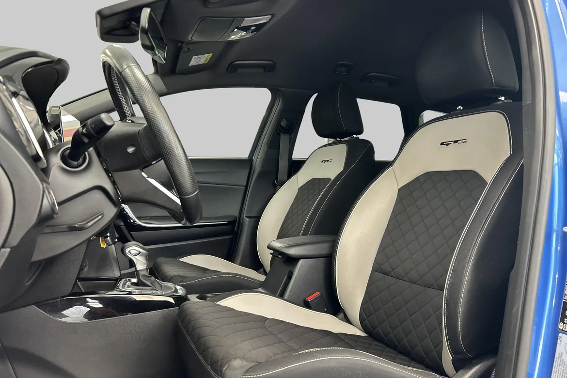 picture of a car