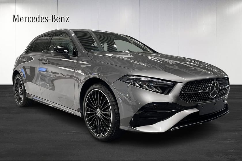 Bild 2 av Mercedes-Benz A 250 e AMG Advanced Edition Nightpackage