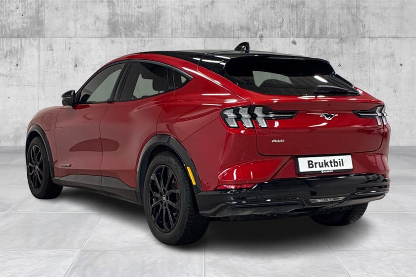 Bilde 3 av Ford Mustang Mach-E Long Range AWD /Skinn/App/Navi/