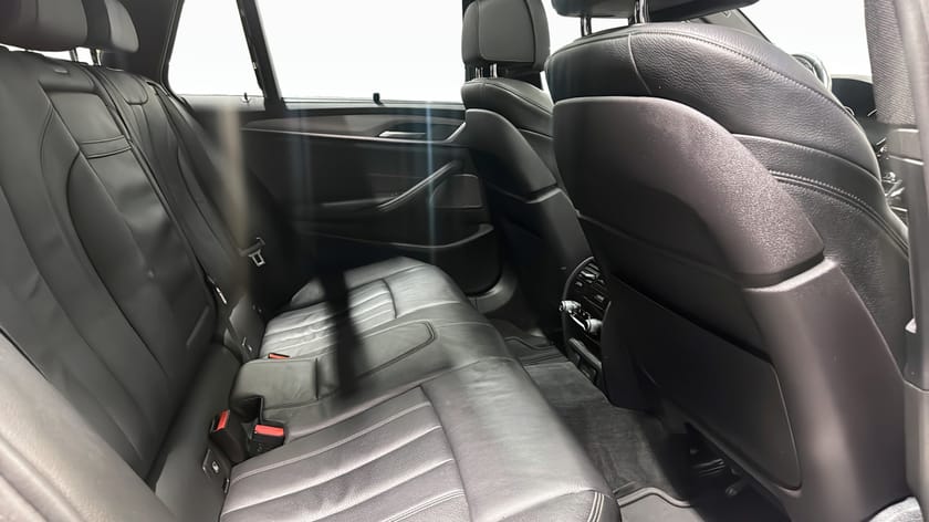 Bild 5 av BMW 530d xDrive Touring D Innovation edt, Comfortstolar
